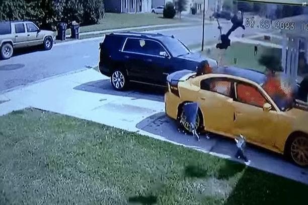 Charlotte, North Carolina: Propane Tank Explosion Destroys Car and Home, Owner Survives