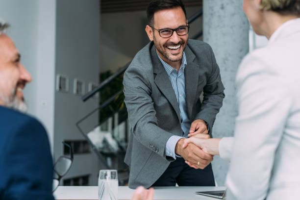 The Role of a Business Consultant in Driving Growth and Efficiency
