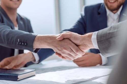 Selling to a Consolidator Sounds Easy – But Is It Wise?