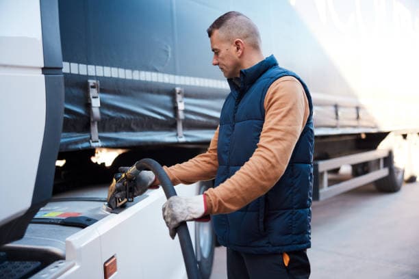 When Team Members’ Knowledge Drives the Route